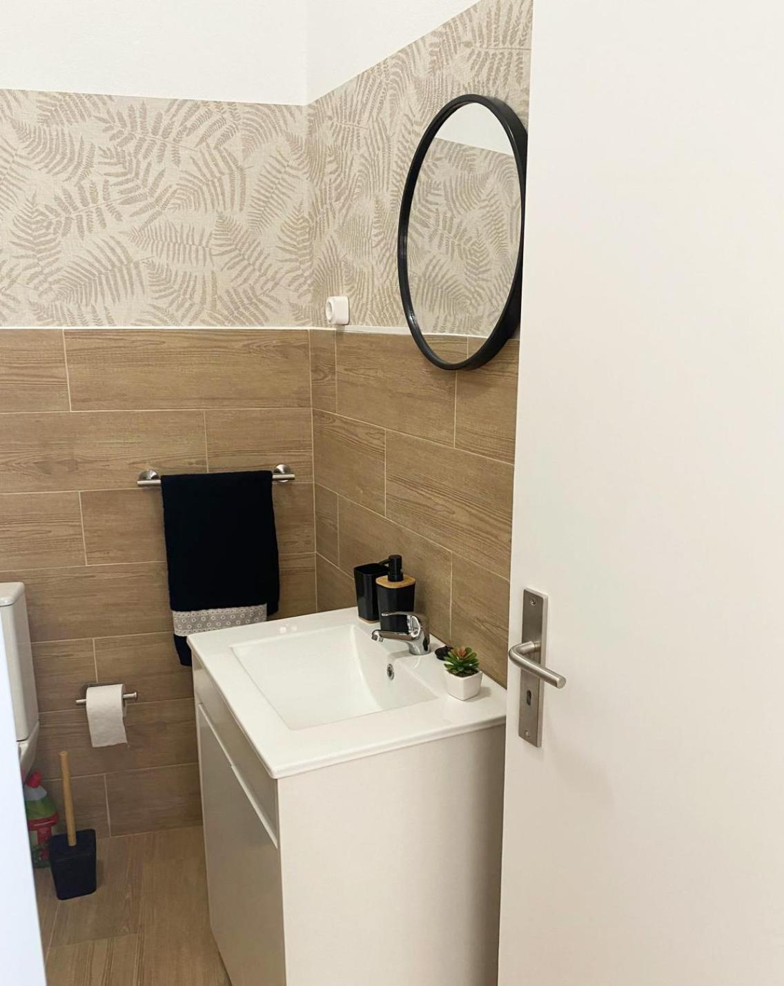 Machico Flat Center Near Beach W Parking Exteriör bild